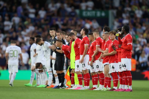 至荷甲球队 至荷甲球队