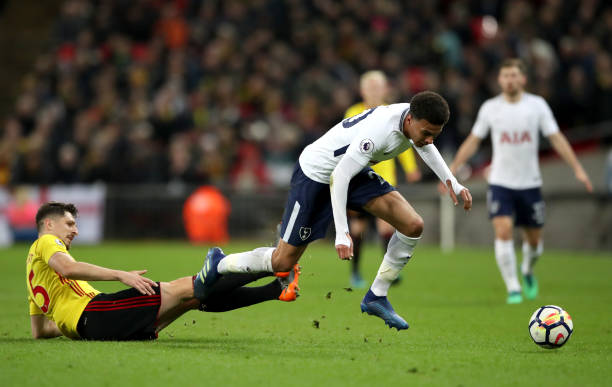 里备受信任 里备受信任